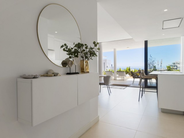 2 Bedrooms Apartment in Fuengirola