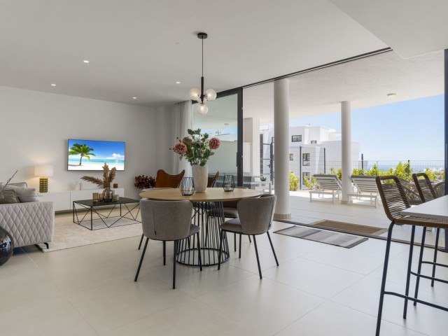 2 Bedrooms Apartment in Fuengirola