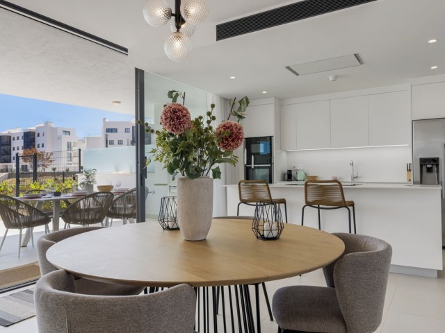 2 Bedrooms Apartment in Fuengirola