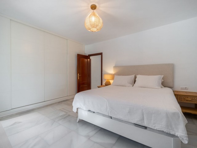 2 Soveroms Villa i Elviria