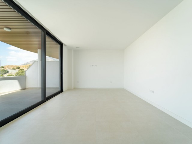 2 Bedrooms Apartment in Fuengirola