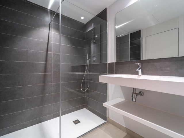 2 Bedrooms Apartment in Fuengirola