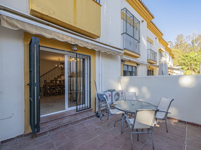 3 Soveroms Rekkehus i Estepona