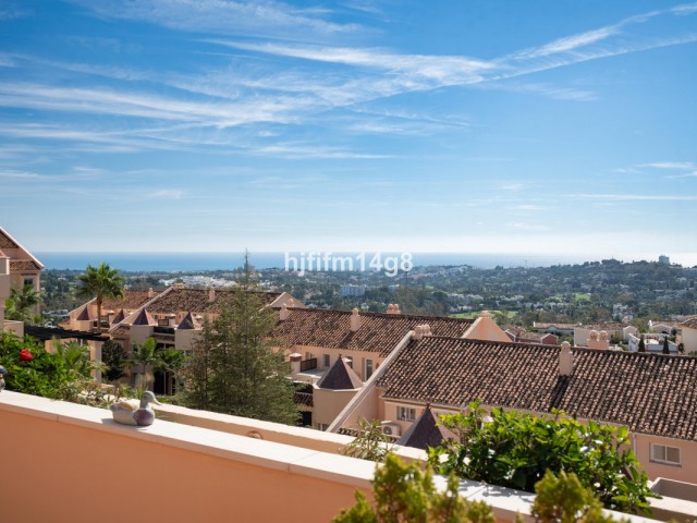 3 Makuuhuoneen Huoneisto Nueva Andalucía