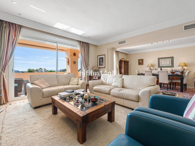 3 Makuuhuoneen Huoneisto Nueva Andalucía