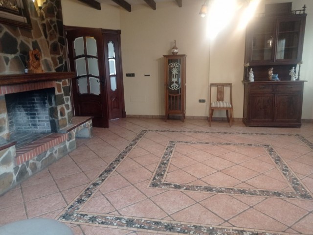 5 Makuuhuoneen Huvila Mijas