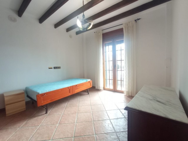 5 Bedrooms Villa in Mijas