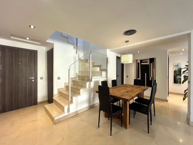 4 Soveroms Leilighet i San Pedro de Alcántara