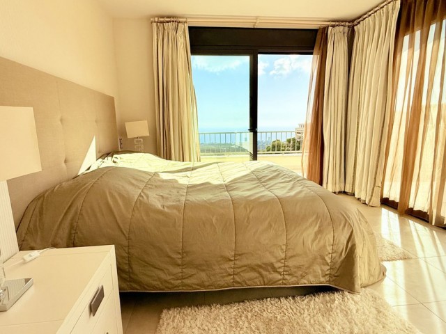 Penthouse in Altos de los Monteros