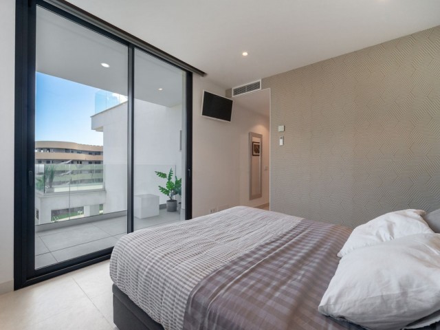 3 Bedrooms Apartment in Fuengirola