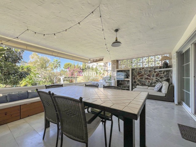 6 Bedrooms Townhouse in El Paraiso