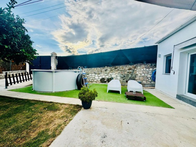 3 Soveroms Villa i Valtocado