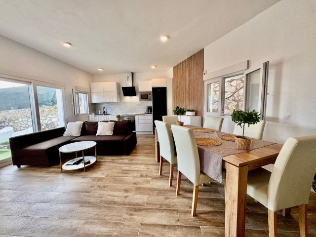 3 Soveroms Villa i Valtocado