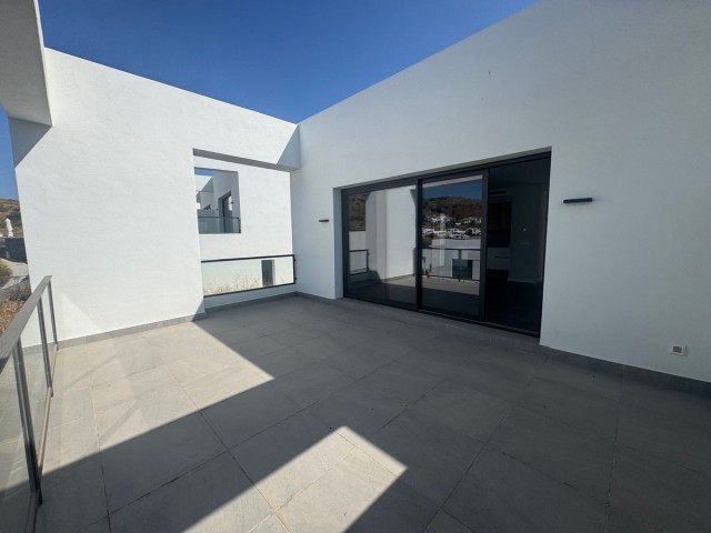 3 Bedrooms Townhouse in Riviera del Sol