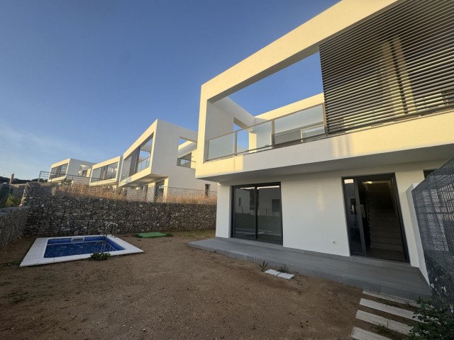 Adosado con 3 Dormitorios  en Riviera del Sol