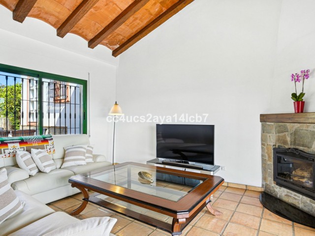 3 Bedrooms Villa in Riviera del Sol