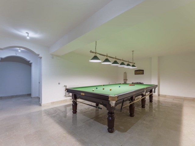 6 Bedrooms Villa in Nueva Andalucía