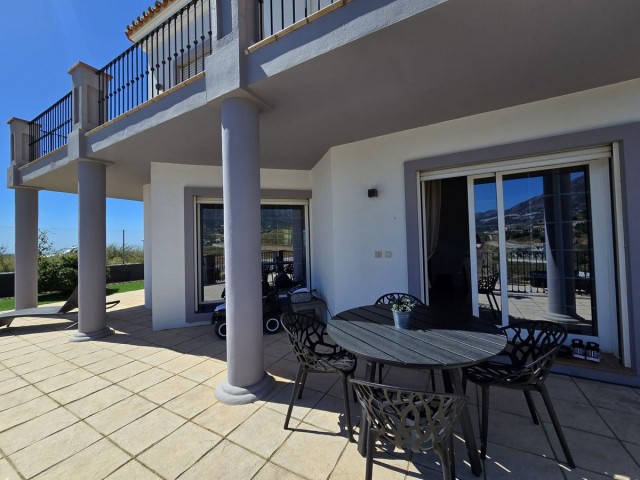 3 Bedrooms Villa in Mijas Golf