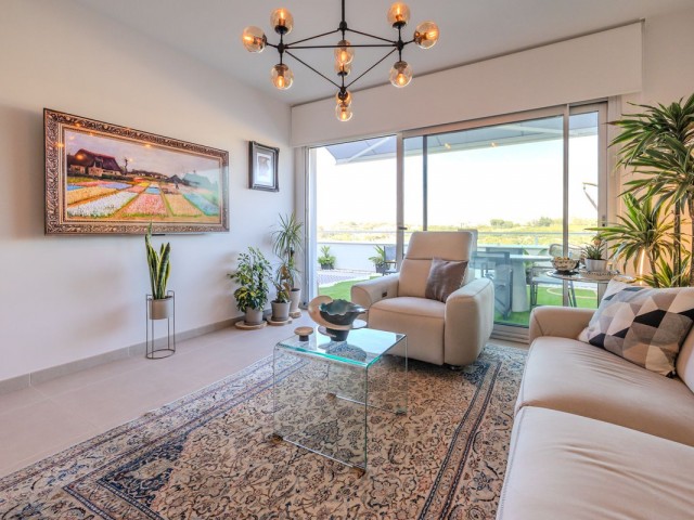 Penthouse, New Golden Mile, R5079931