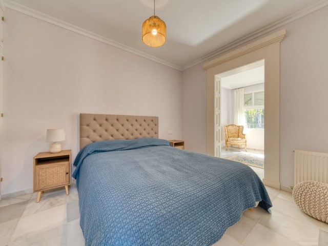 6 Schlafzimmer Villa in Nueva Andalucía