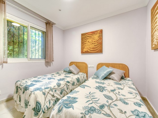 6 Schlafzimmer Villa in Nueva Andalucía