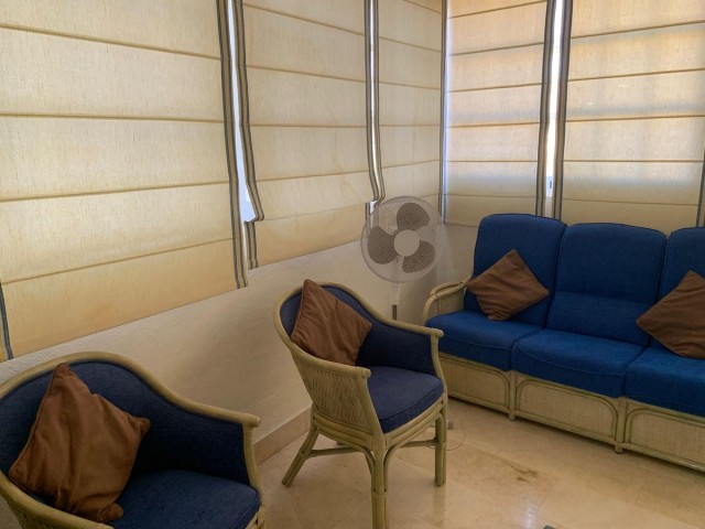 3 Bedrooms Apartment in Elviria