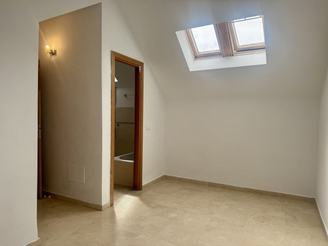 3 Bedrooms Townhouse in Marbella