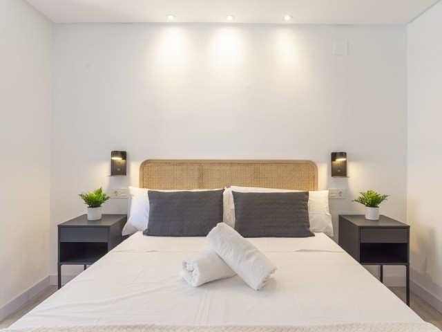 2 Bedrooms Apartment in Torremolinos Centro