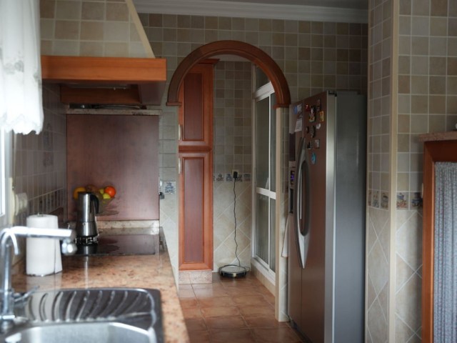 5 Makuuhuoneen Huvila Arroyo de la Miel