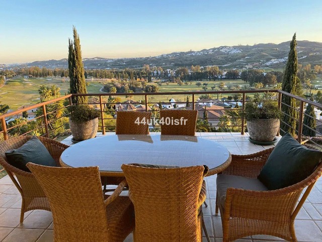 8 Makuuhuoneen Huvila Mijas Golf