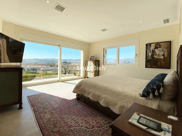 8 Makuuhuoneen Huvila Mijas Golf