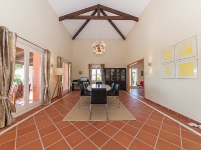 6 Makuuhuoneen Huvila Benahavís