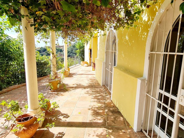 Villa, Ojén, R3441994