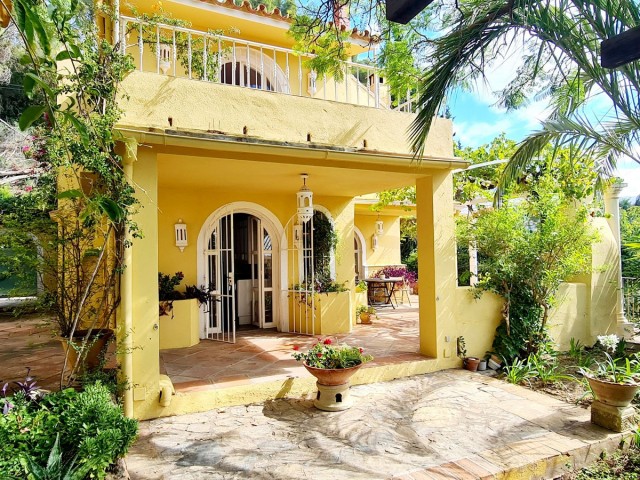 Villa, Ojén, R3441994