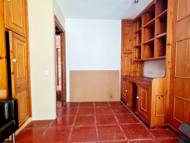 4 Sovrums Villa i Ojén