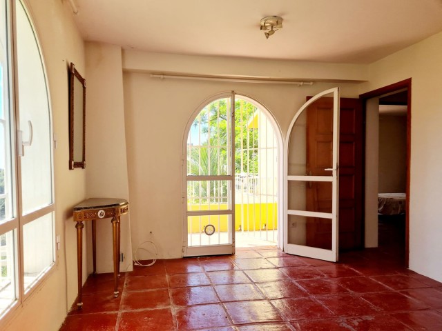 4 Sovrums Villa i Ojén