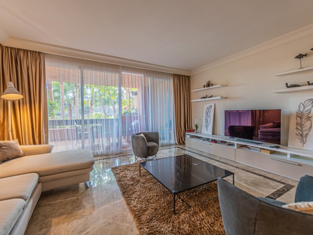 3 Soveroms Leilighet i Nueva Andalucía