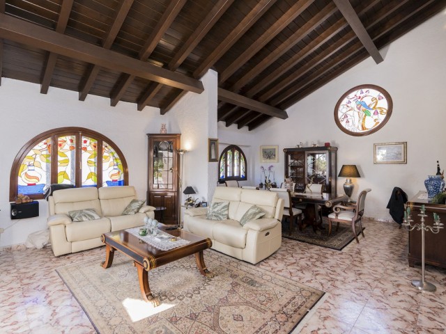 4 Soveroms Villa i Torrenueva