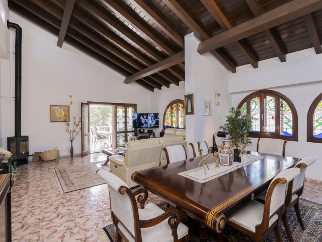 4 Soveroms Villa i Torrenueva