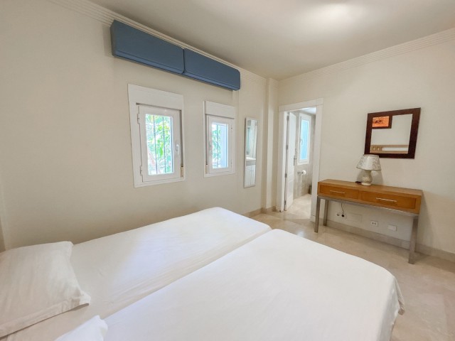 2 Bedrooms Apartment in Estepona