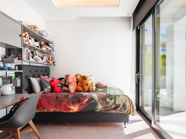 7 Soveroms Villa i Nueva Andalucía