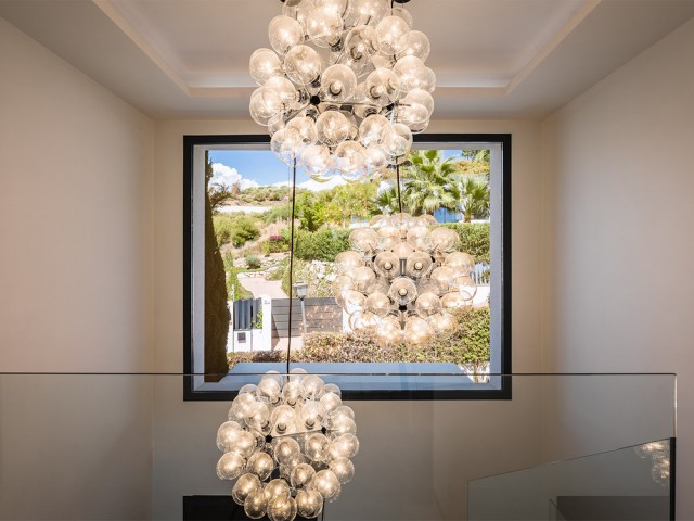 7 Soveroms Villa i Nueva Andalucía