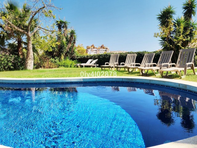 6 Bedrooms Villa in Benalmadena Costa