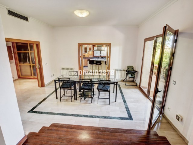 6 Bedrooms Villa in Benalmadena Costa