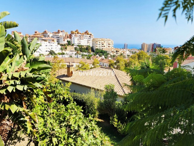 6 Bedrooms Villa in Benalmadena Costa