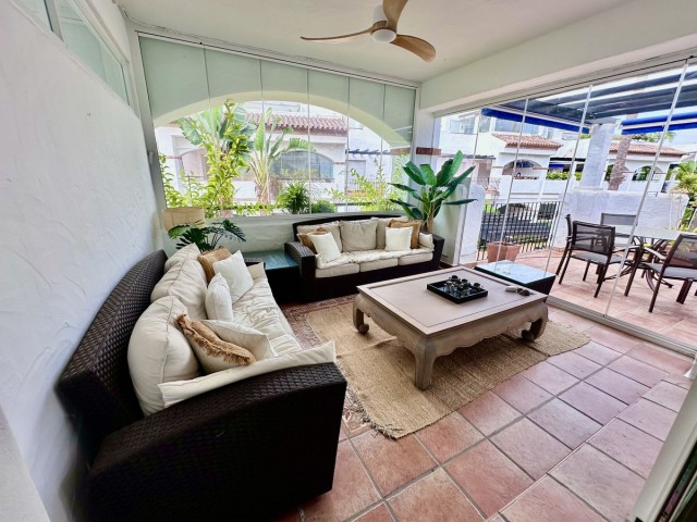 2 Bedrooms Apartment in San Pedro de Alcántara