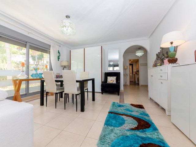 2 Soveroms Leilighet i Nueva Andalucía