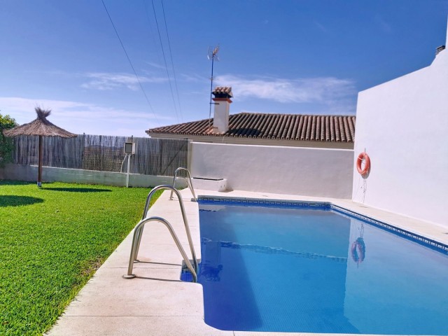 Maison mitoyenne avec 3 Chambres  à Fuengirola