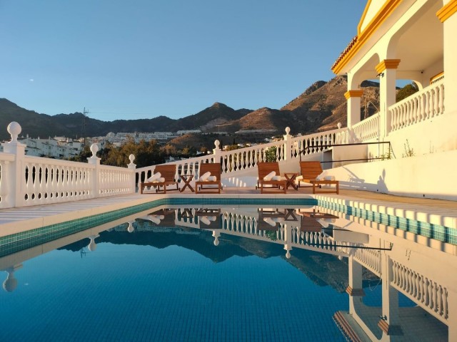 7 Sovrums Villa i Benalmadena