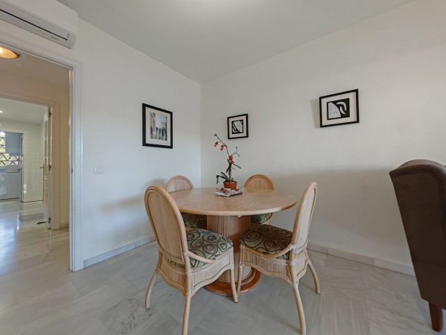 Appartement avec 2 Chambres  à Calahonda